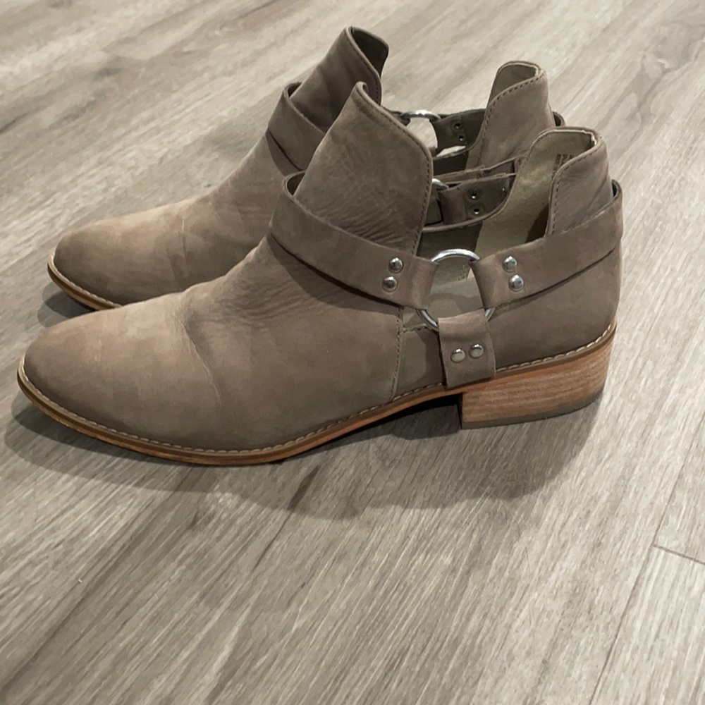 BP booties